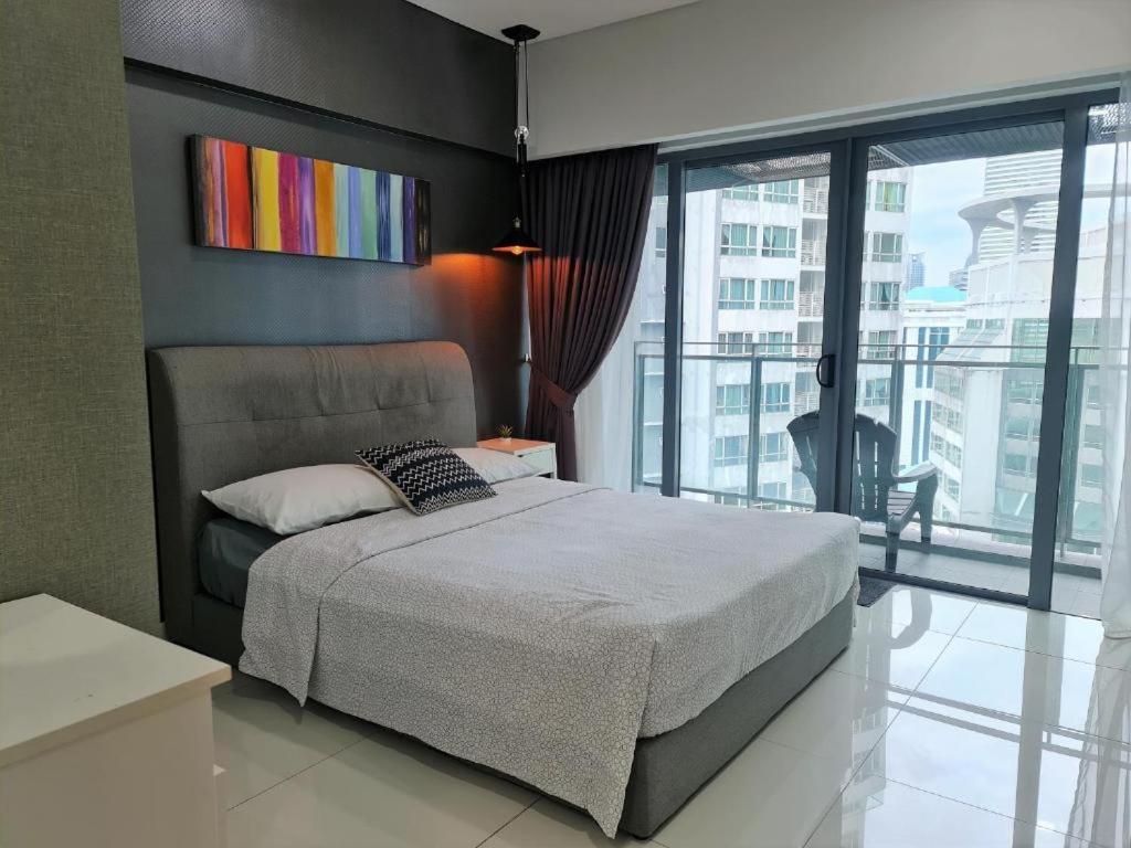 Summer Suites @Bukit Bintang Klcc By Sarah'S Lodge Kuala Lumpur Exterior foto